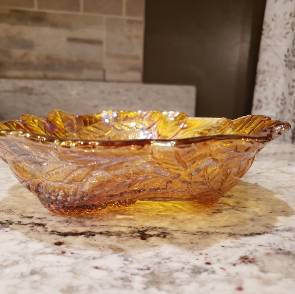 Carnival glass bowl - Picture 5 of 7